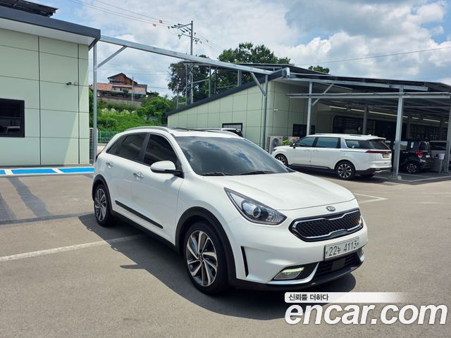 Kia Niro из Кореи Encar