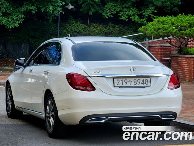 Mercedes-Benz C-Class из Кореи Encar