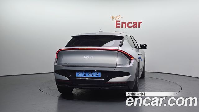 Kia EV6 из Кореи Encar