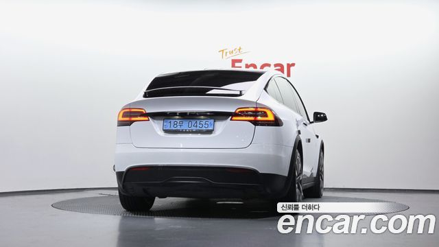 Tesla Model X AWD — пробег 92 840 км — фото 4 из 5