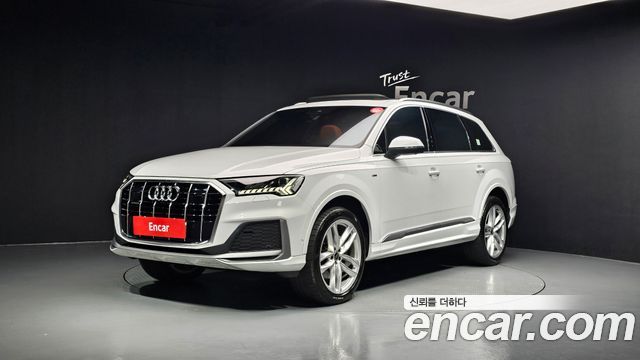 Audi Q7 45 TDI Quattro Premium — пробег 20 715 км — фото 1 из 5
