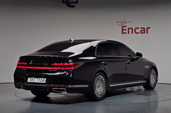 Genesis G90 3.3 T AWD Premium Luxury — пробег 104 318 км — фото 2 из 5