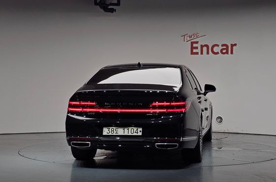 Genesis G90 3.3 T AWD Premium Luxury — пробег 104 318 км — фото 4 из 5