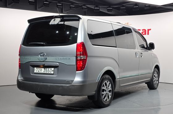 Hyundai Starex 4WD 12-Seater Wagon Modern Special — пробег 138 020 км — фото 2 из 5
