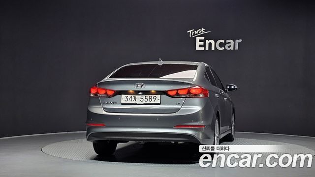 Hyundai AVANTE из Кореи Encar