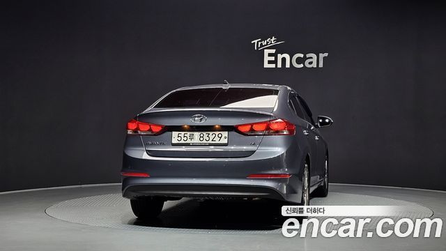 Hyundai AVANTE из Кореи Encar