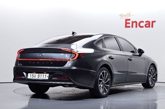 Hyundai Sonata 2.0 Premium Family — пробег 65 036 км — фото 2 из 5