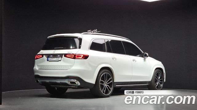 Mercedes-Benz GLS-Class GLS580 4MATIC — пробег 16 464 км — фото 2 из 5