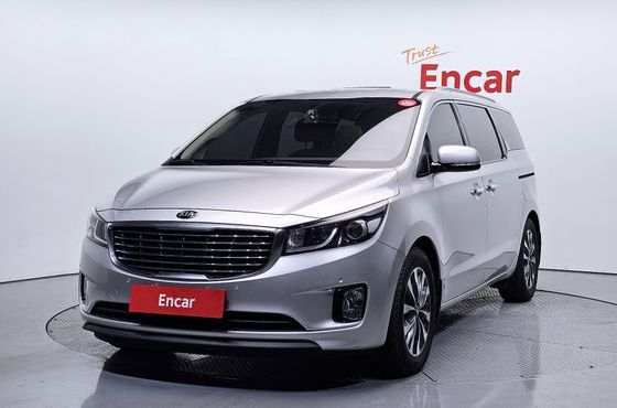 Kia Carnival 11-seater Prestige — пробег 191 436 км — фото 1 из 5