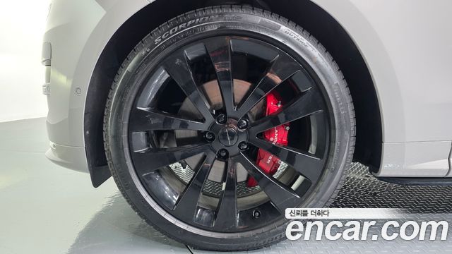 Land Rover Range Rover Sport из Кореи Encar