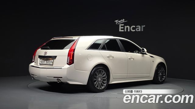Cadillac CTS 3.0 Sport Wagon — пробег 137 303 км — фото 2 из 5