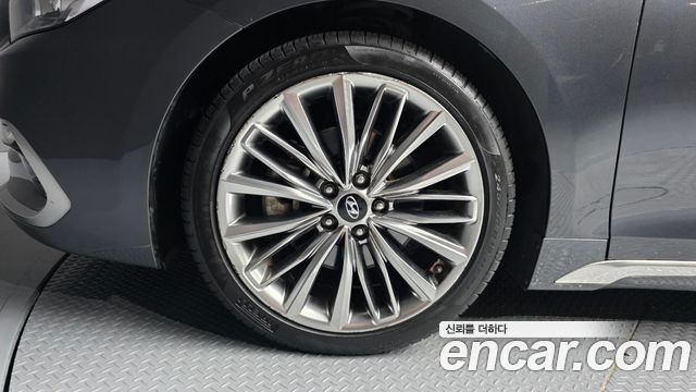 Hyundai Grandeur из Кореи Encar