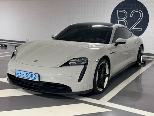 Porsche Taycan 4S — пробег 58 000 км — фото 1 из 5