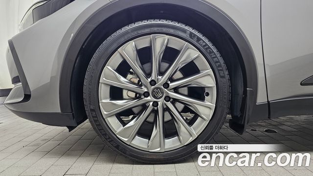 Toyota Crown из Кореи Encar