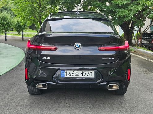 BMW X4 xDrive20i Individual — пробег 25 861 км — фото 4 из 5