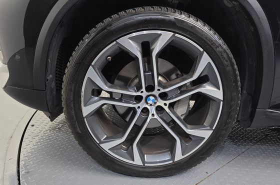BMW X5 xDrive 40i xLine — пробег 79 502 км — фото 5 из 5