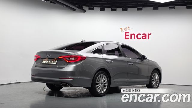 Hyundai Sonata LPI Premium Special — пробег 113 984 км — фото 2 из 5