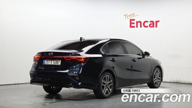 Kia K3 из Кореи Encar