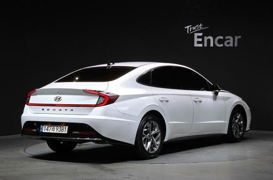 Hyundai Sonata 2.0 Premium Plus — пробег 109 136 км — фото 2 из 5