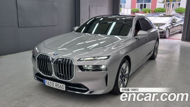 BMW 7-Series 740d xDrive Design Pure Excellence — пробег 66 357 км — фото 3 из 5