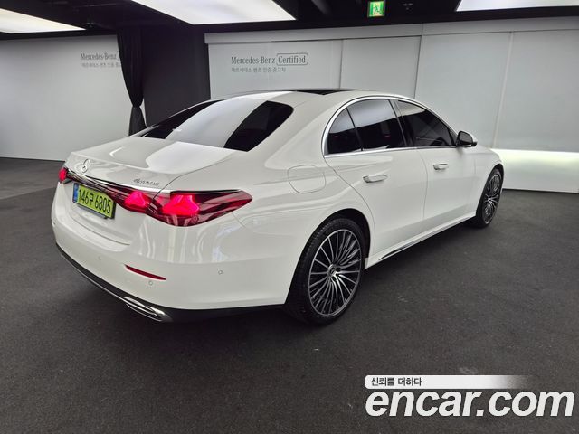 Mercedes-Benz E-Class из Кореи Encar