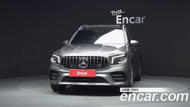 Mercedes-Benz GLB-Class AMG GLB35 4MATIC — пробег 48 254 км — фото 3 из 5
