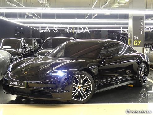 Porsche Taycan Base — пробег 31 275 км — фото 2 из 5