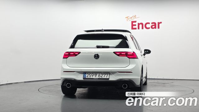 Volkswagen Golf 2.0 GTI — пробег 10 222 км — фото 4 из 5