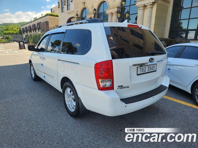 Kia Carnival Grand Carnival GLX Deluxe — пробег 202 790 км — фото 4 из 5