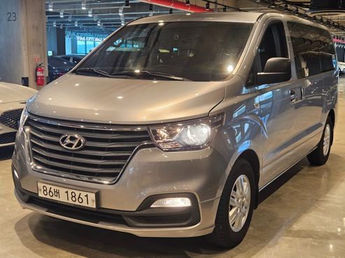 Hyundai Starex Van 5-Seater Smart — пробег 157 760 км — фото 1 из 5