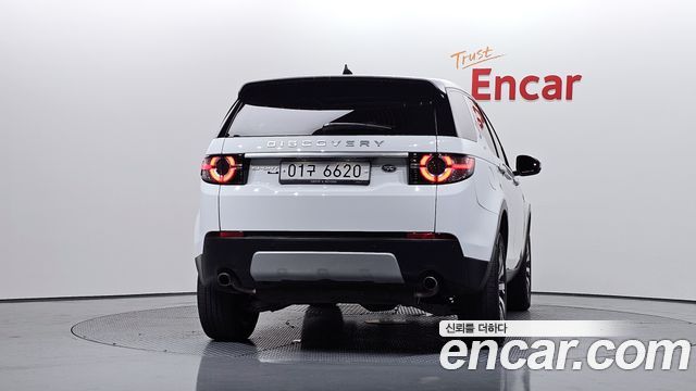 Land Rover Discovery Sport 2.0 TD4 HSE Luxury — пробег 50 225 км — фото 4 из 5
