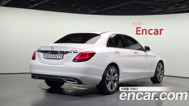 Mercedes-Benz C-Class из Кореи Encar
