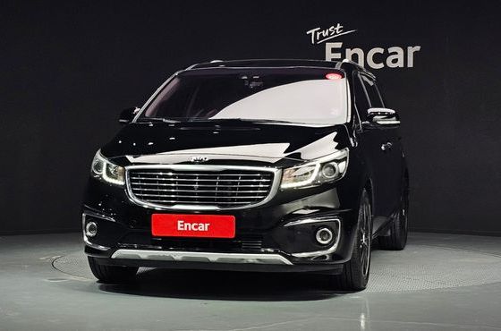 Kia Carnival 7-seater Limousine President — пробег 114 522 км — фото 3 из 5