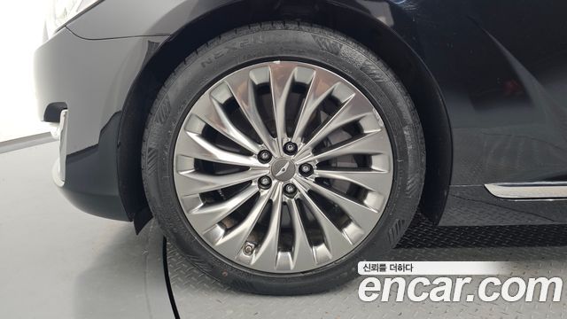 Genesis EQ900 3.3 T-GDI AWD Prestige — пробег 104 678 км — фото 5 из 5