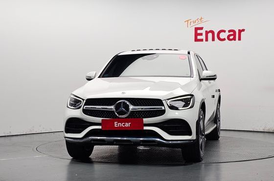 Mercedes-Benz GLC-Class GLC300e 4MATIC Coupe — пробег 80 323 км — фото 3 из 5