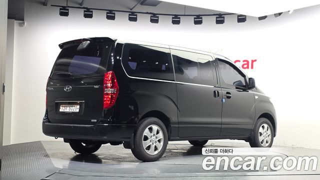 Hyundai Starex 4WD Camping car — пробег 59 660 км — фото 2 из 5