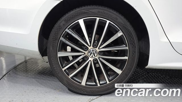 Volkswagen Jetta из Кореи Encar