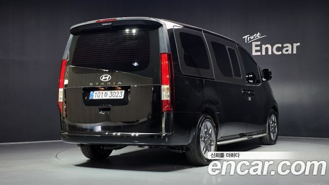 Hyundai Staria из Кореи Encar