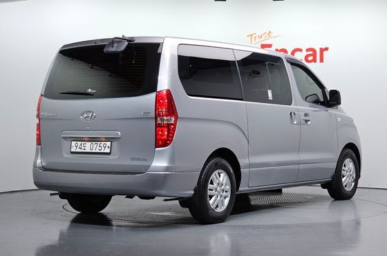 Hyundai Starex Van 5-Seater Smart — пробег 106 882 км — фото 2 из 5
