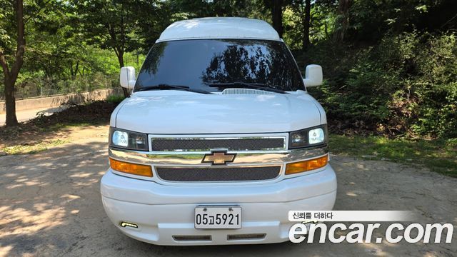 Chevrolet Express Van 6.0 — пробег 101 804 км — фото 1 из 5