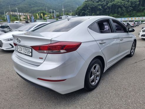 Hyundai AVANTE 1.6 GDI Smart — пробег 130 000 км — фото 5 из 5