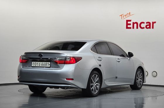 Lexus ES premium XV60 — пробег 146 572 км — фото 2 из 5