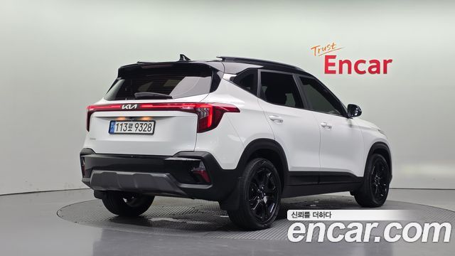 Kia Seltos из Кореи Encar