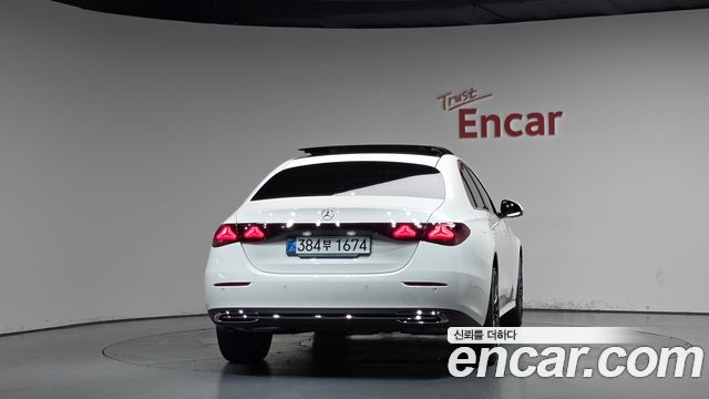 Mercedes-Benz E-Class из Кореи Encar