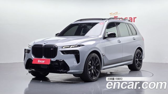 BMW X7 M60i xDrive M sport 6STR — пробег 32 160 км — фото 1 из 5