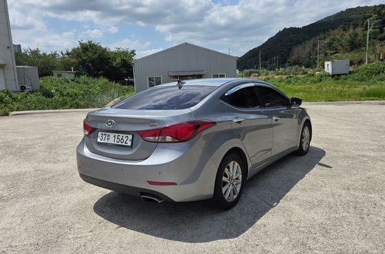Hyundai AVANTE 1.6 GDi Modern Standard — пробег 91 157 км — фото 4 из 5