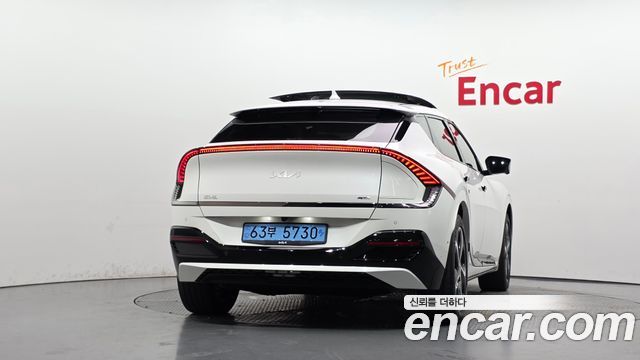 Kia EV6 из Кореи Encar