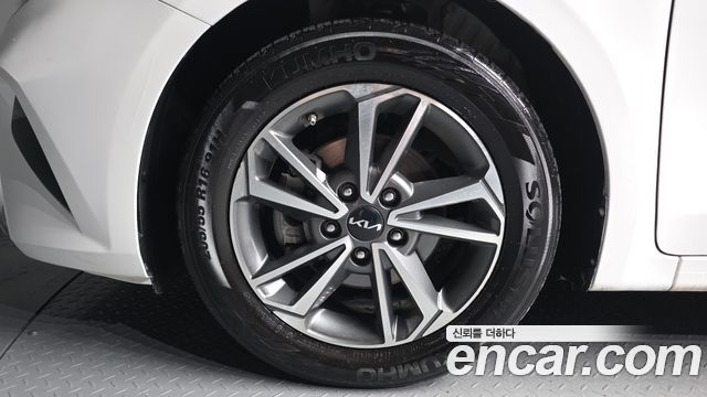 Kia K3 из Кореи Encar