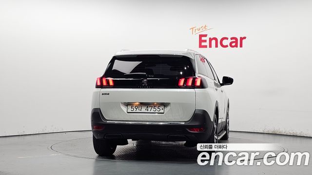 Peugeot 5008 из Кореи Encar