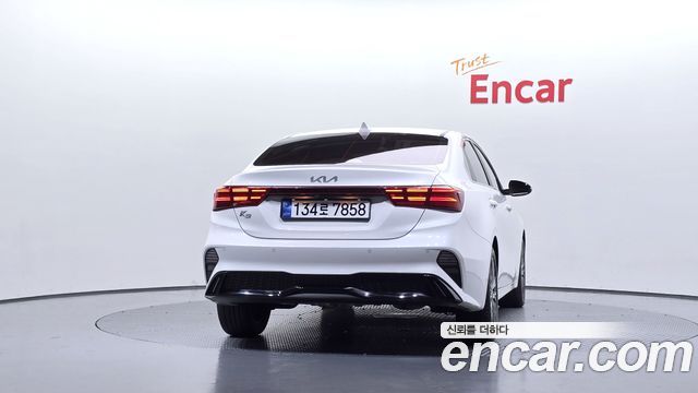 Kia K3 из Кореи Encar